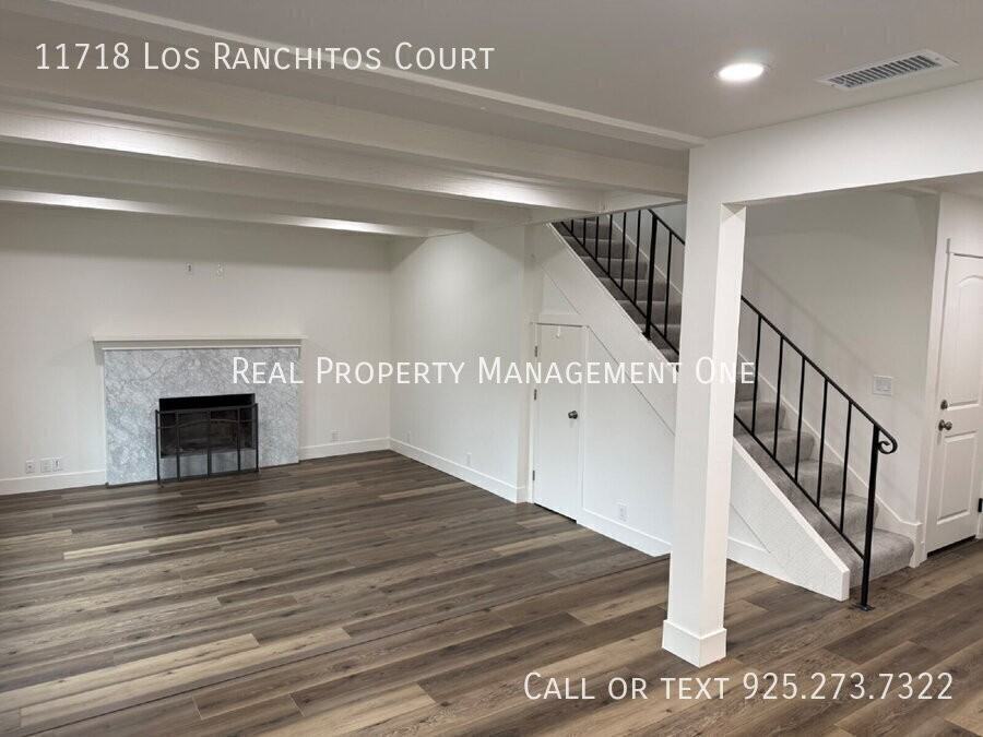 11718 Los Ranchitos Ct - Photo 6 of 33