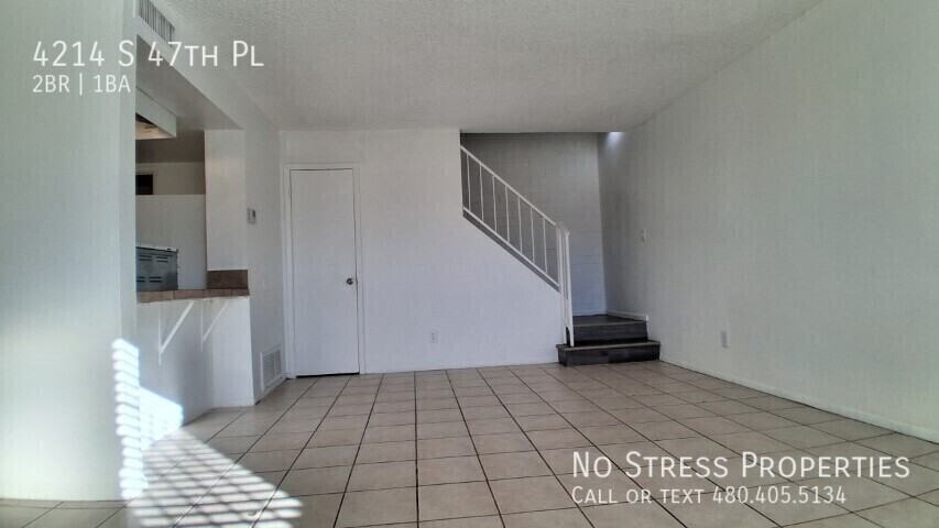 4214 S 47th Pl - Photo 6 of 41