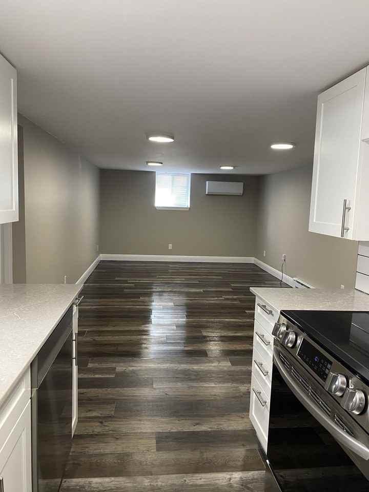 145 Byron Ave - Photo 5 of 13