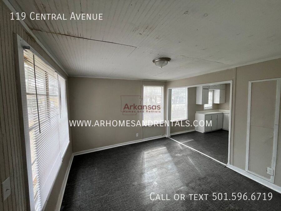 119 Central Ave - Photo 3 of 11