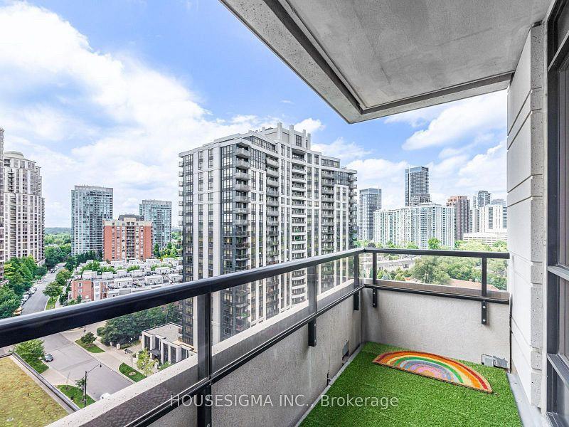 100 Harrison Garden Blvd - Photo 6 of 20