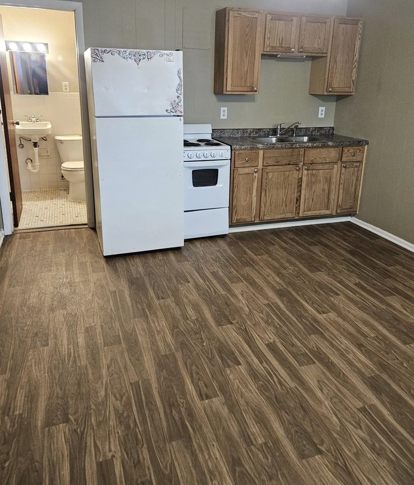 Lake Ripley Apartments - Photo 5 of 20