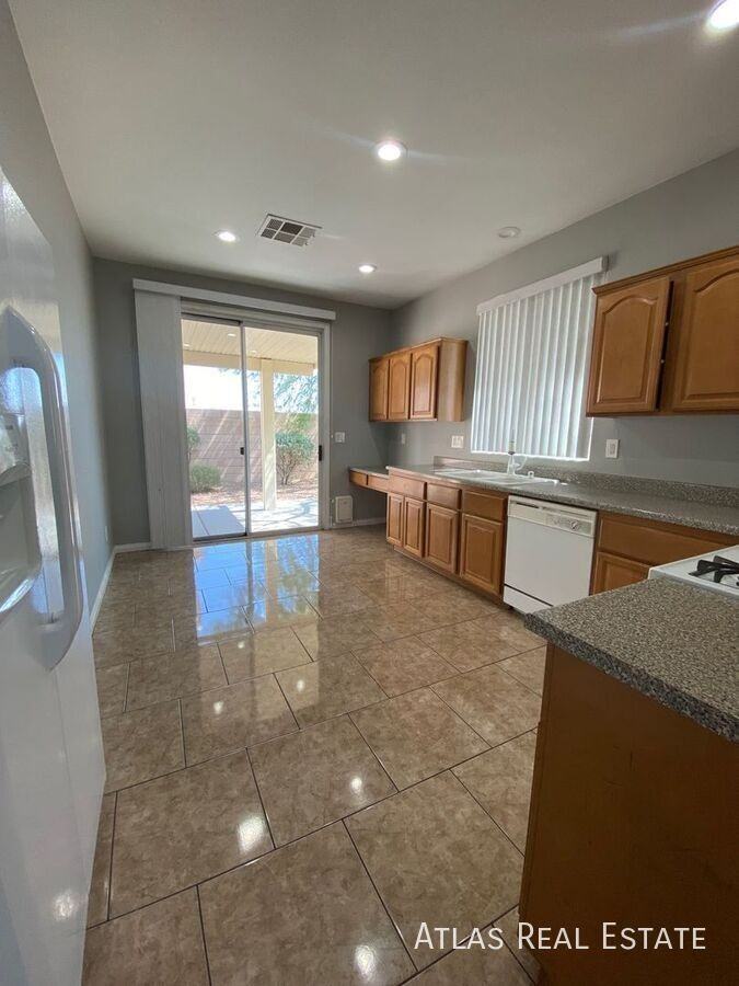 3120 Oceantide Ct - Photo 7 of 17