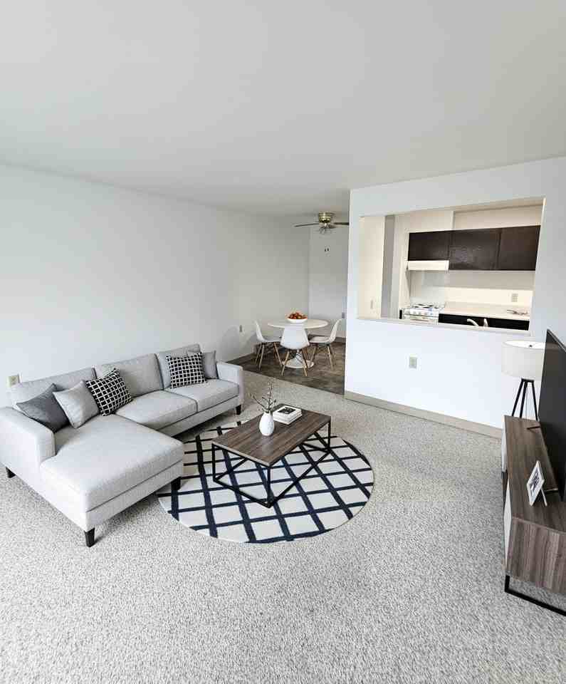 Whispering Pines - Photo 6 of 16