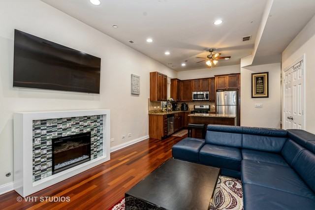 3440 North Narragansett Avenue #1 - Photo 2 of 11