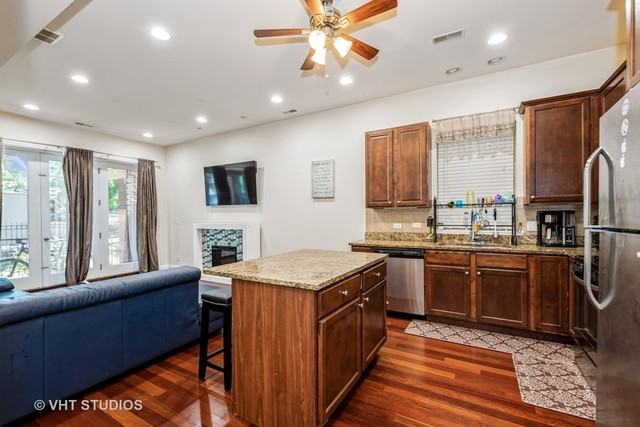 3440 North Narragansett Avenue #1 - Photo 4 of 11