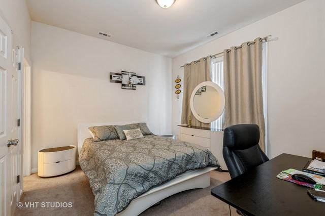 3440 North Narragansett Avenue #1 - Photo 5 of 11