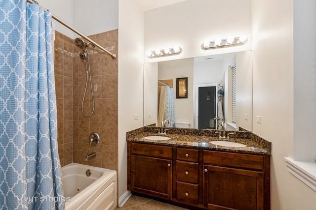 3440 North Narragansett Avenue #1 - Photo 6 of 11