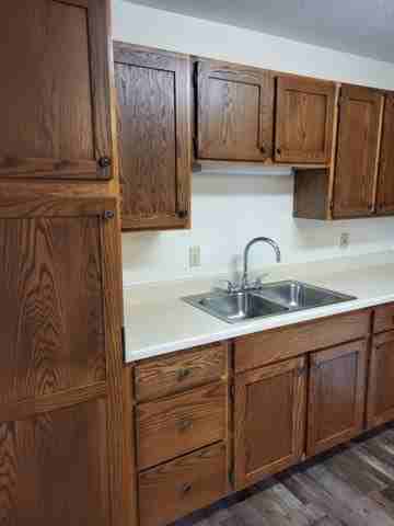 Goldenwood Apartments - Photo 6 of 16