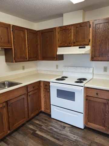 Goldenwood Apartments - Photo 7 of 16