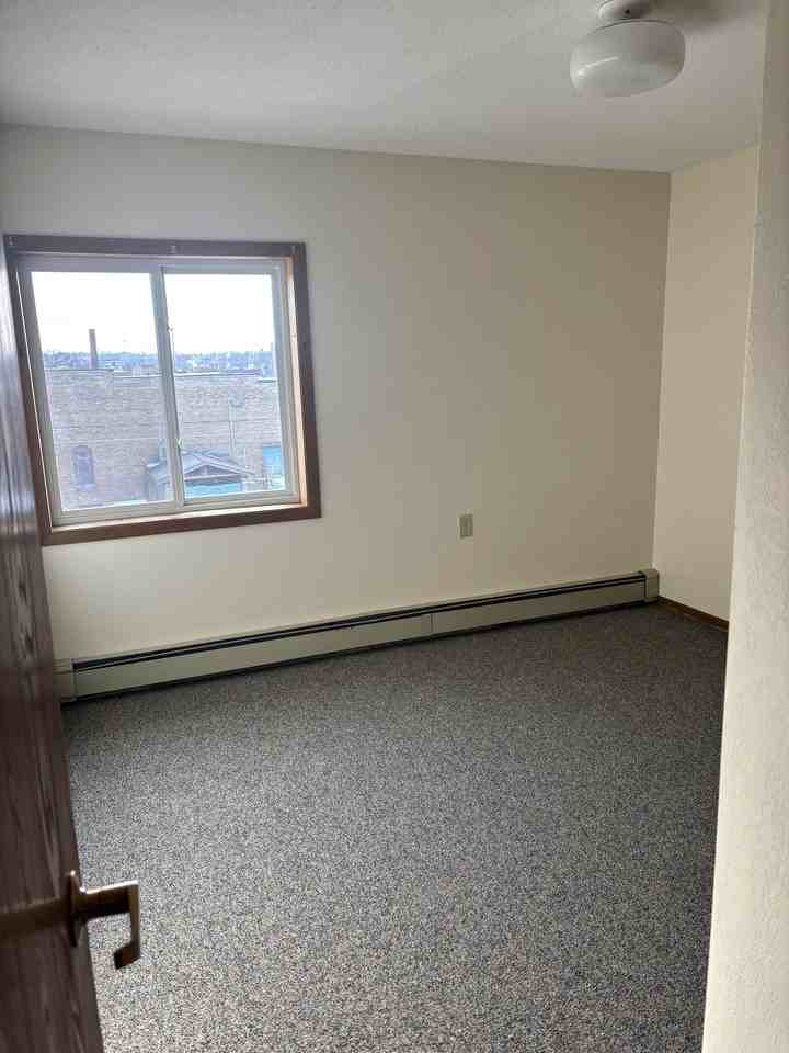 Silverleaf Apartments - Photo 7 of 15