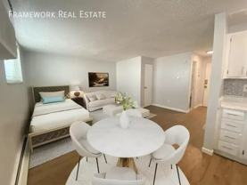 1410 Moline St - Photo 1 of 1