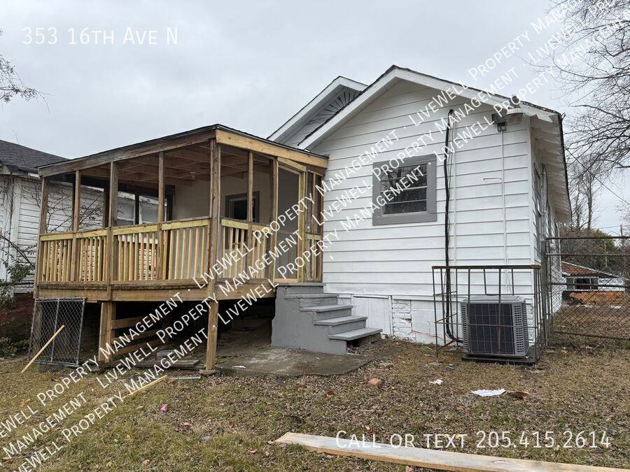 353 16th Ave N - Photo 3 of 12