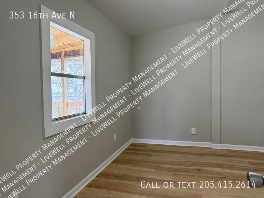353 16th Ave N - Photo 7 of 12