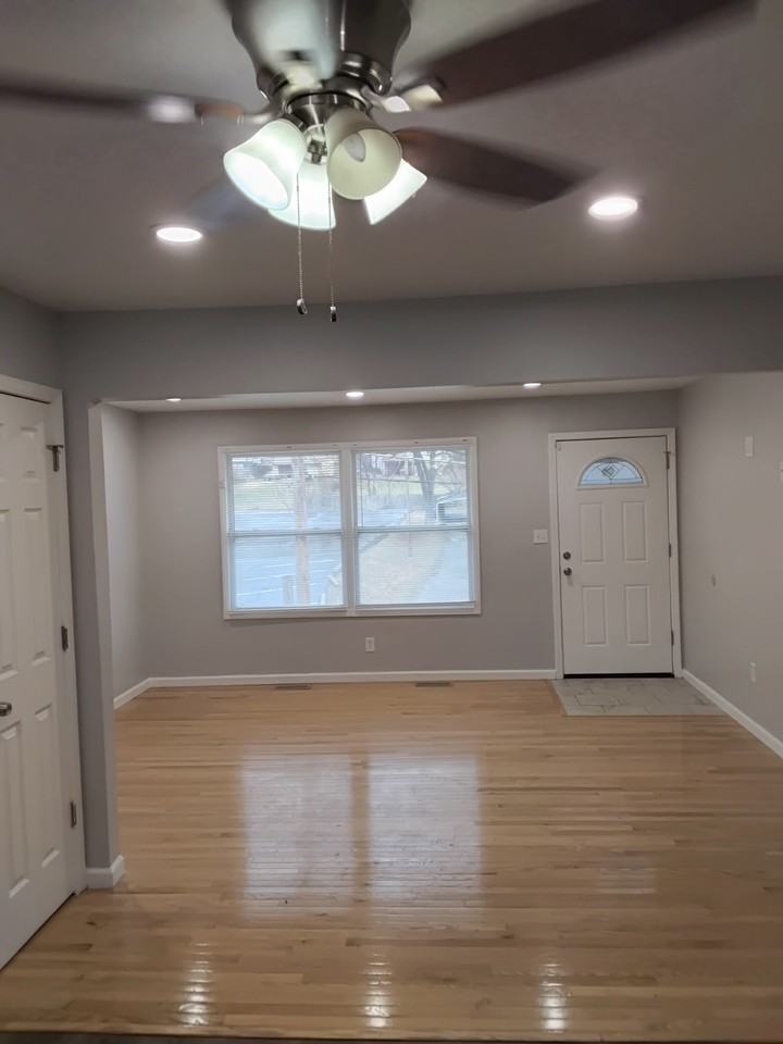 7454 Blanding Dr - Photo 2 of 10
