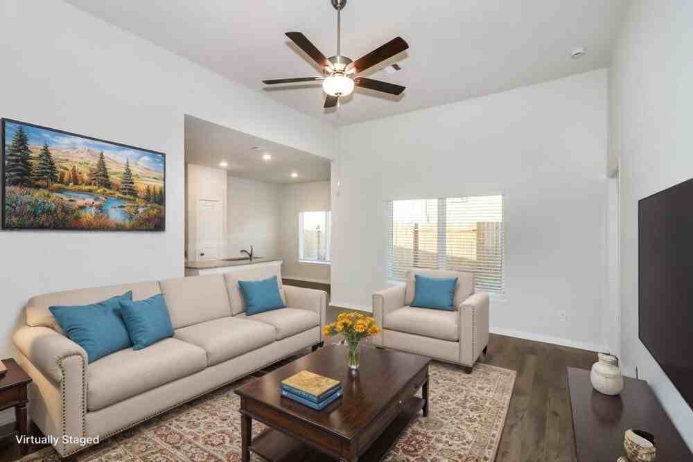 208 Light Summit Dr - Photo 3 of 29