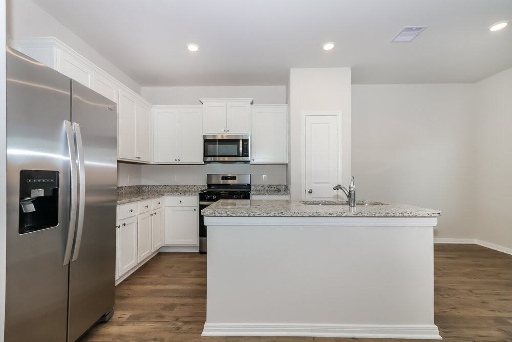 208 Light Summit Dr - Photo 7 of 29