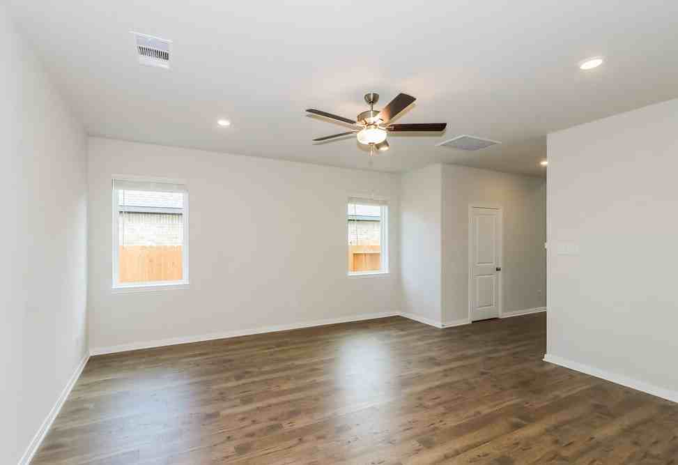 7514 Tipton Meadow Way - Photo 5 of 21