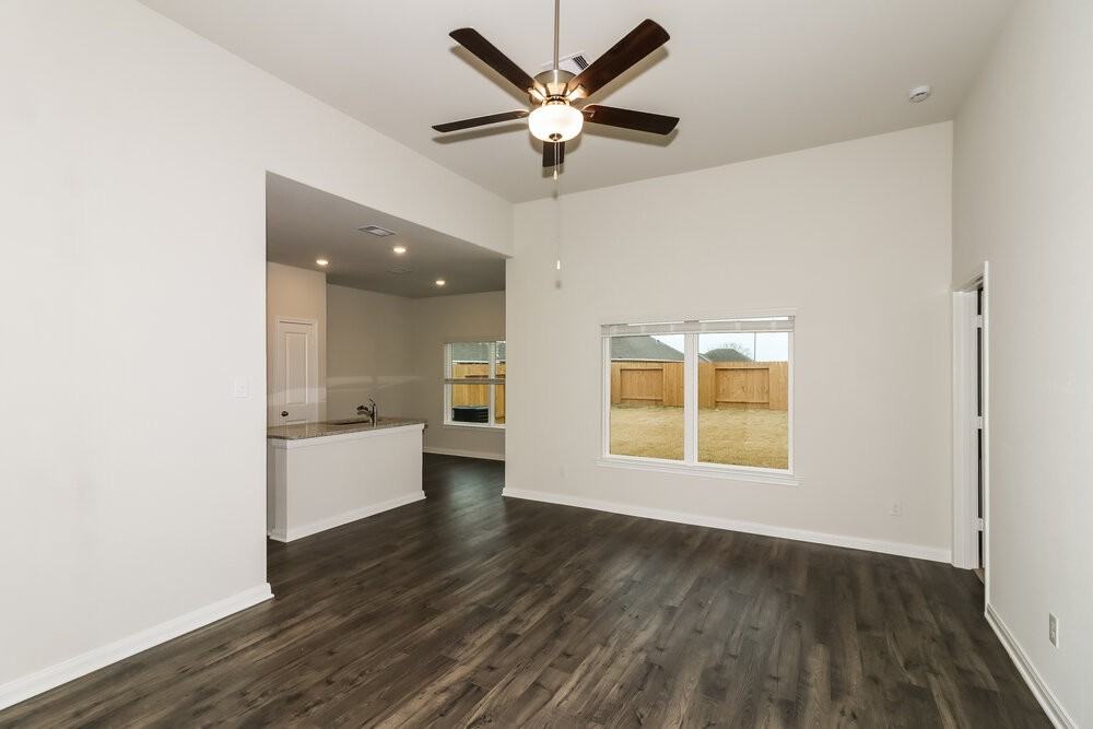 420 Polly Grove Dr - Photo 5 of 29