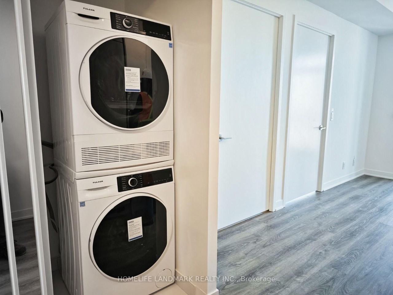 180 Front Street East - Photo 7 of 21