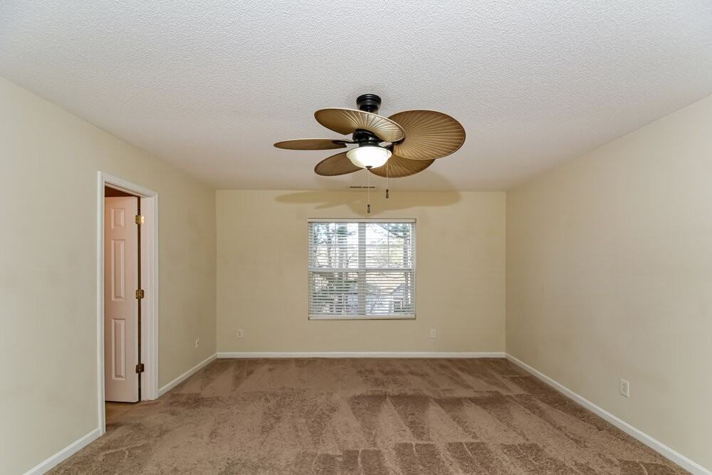 57 Valleyfield Dr - Photo 7 of 17