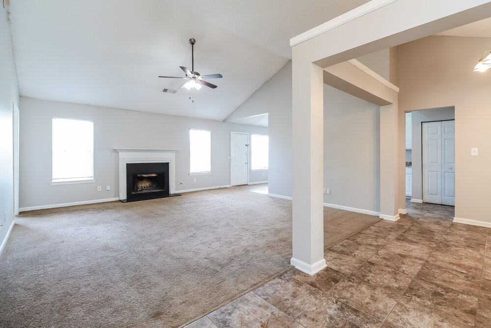 4935 River Overlook Way - Photo 5 of 16