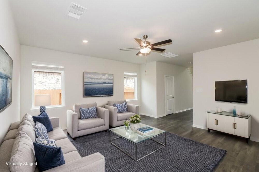 7610 Thrips Ln - Photo 4 of 21