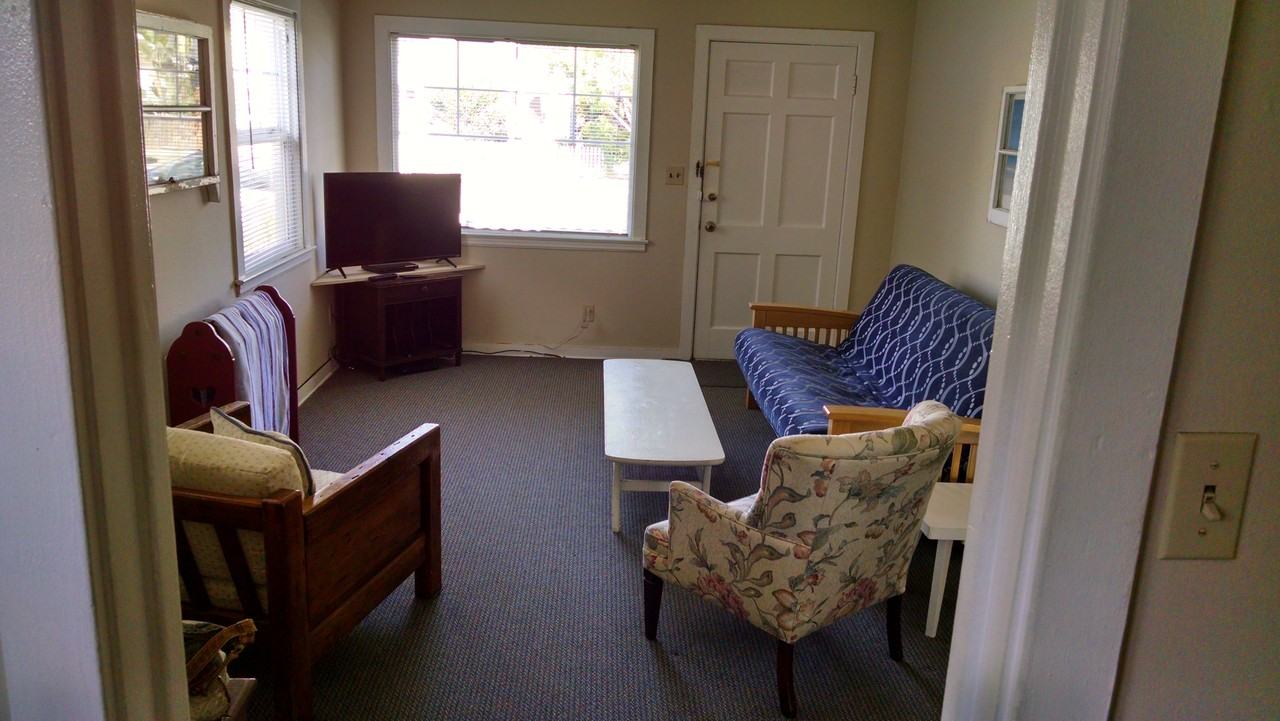 12 Cayuga Street - Photo 2 of 13