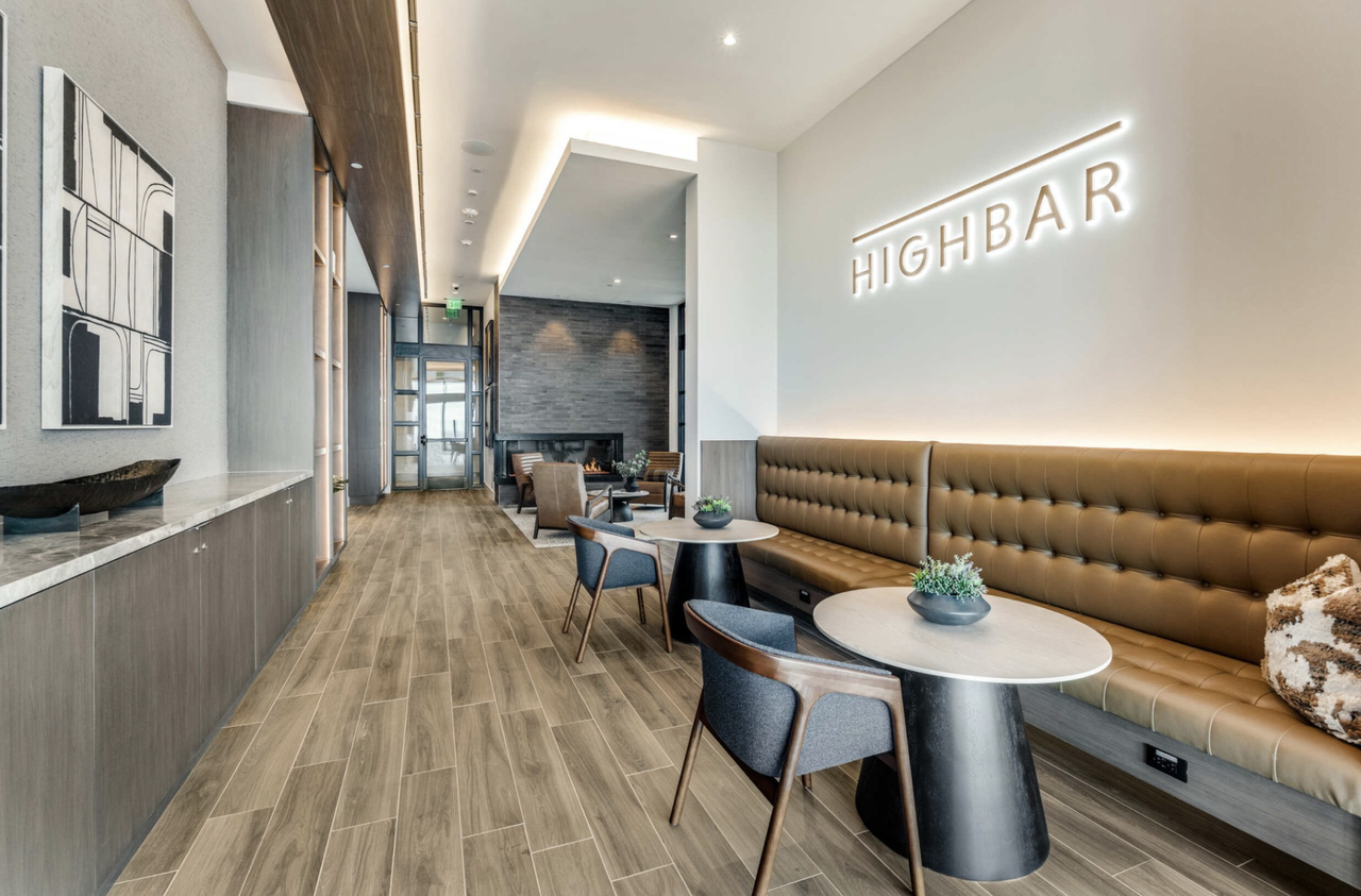 401 Congress Avenue - Photo 7 of 14