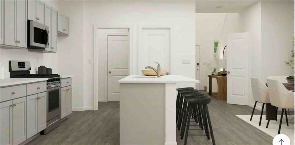 1840 Holmsey Cir - Photo 3 of 18