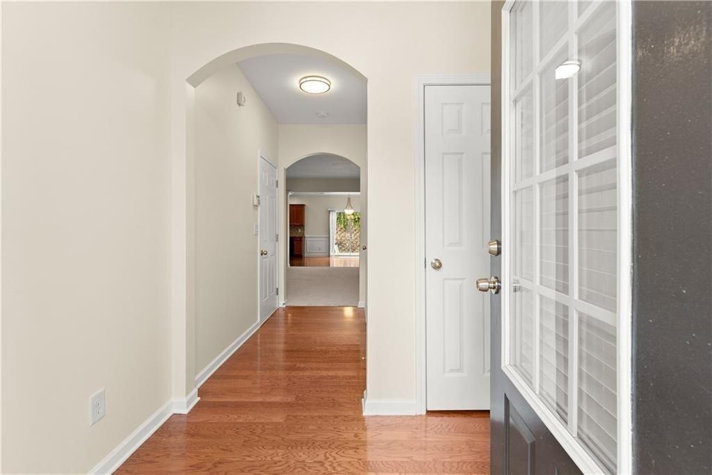 5165 Sherwood Way - Photo 2 of 37