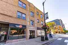 2480 N Lincoln Ave - Photo 1 of 1