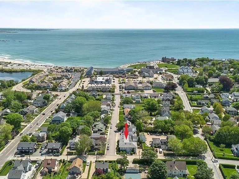 30 Brown St ##4 - Photo 2 of 9