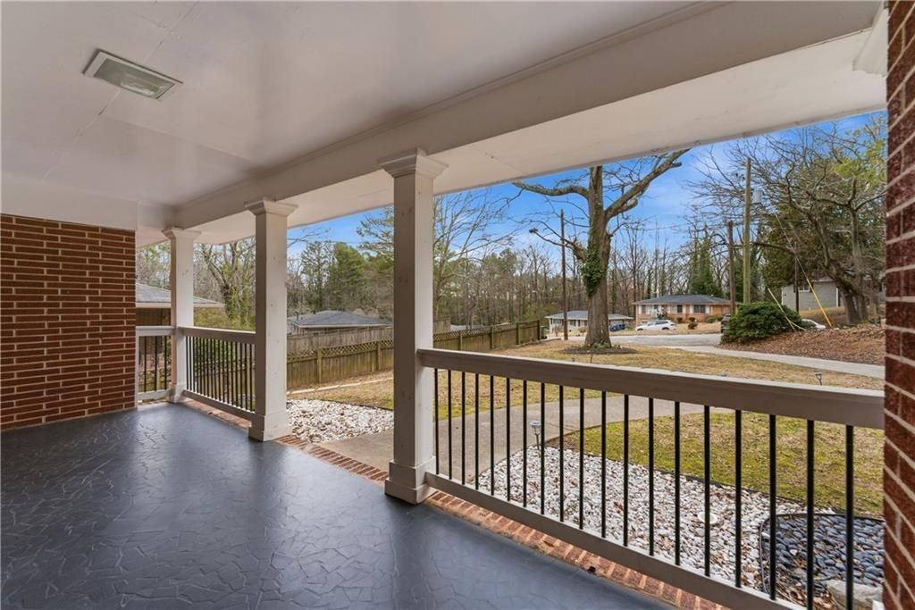 2393 Lilla Cir Sw - Photo 5 of 41