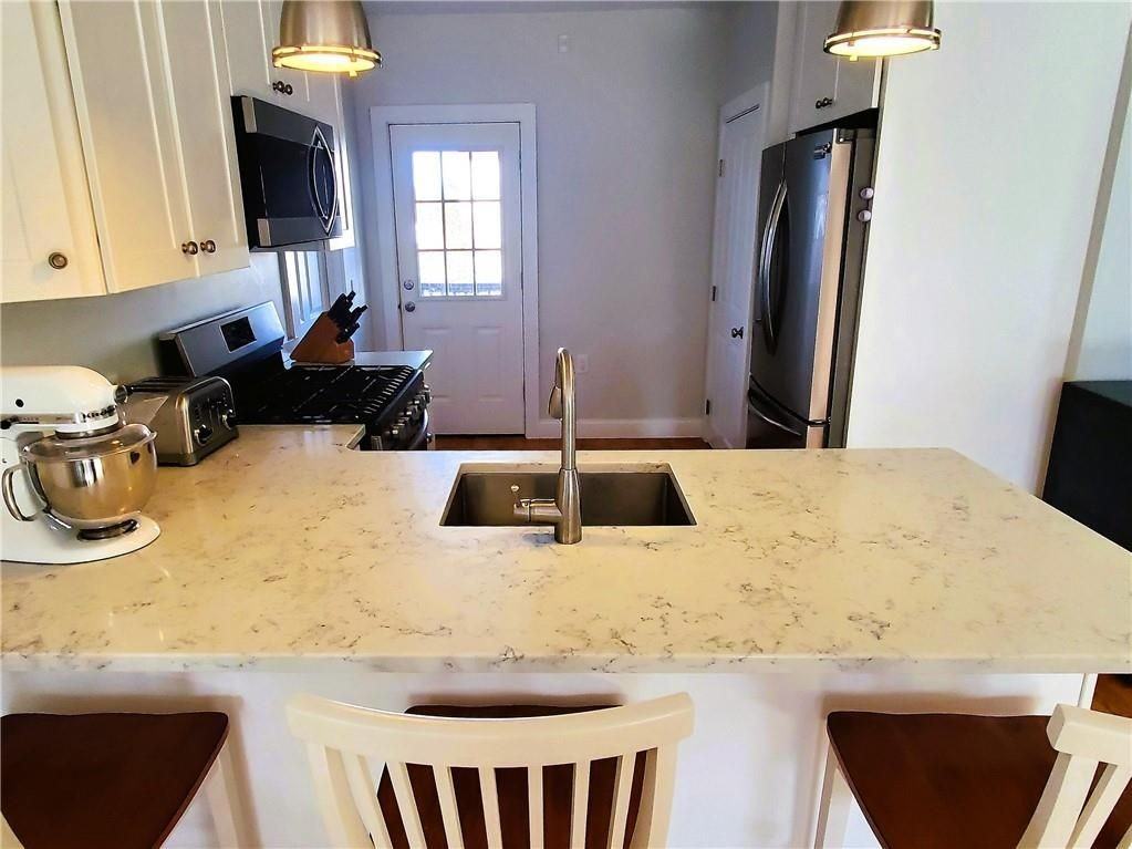 40 Simmons St ##1 - Photo 5 of 19