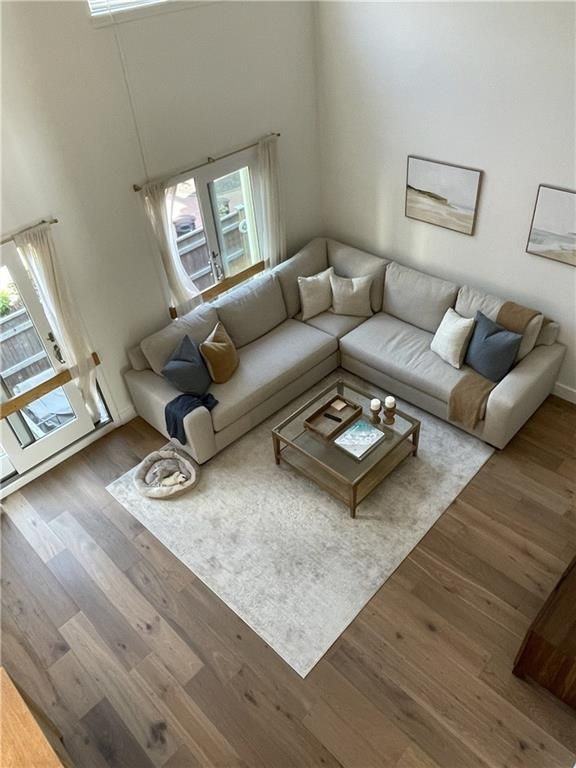 310 Swans Wharf Row - Photo 3 of 27