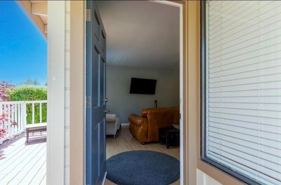 515 Corcoran Ave ##B - Photo 2 of 11