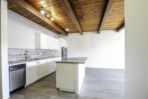 featured image of 2241 14 St Sw