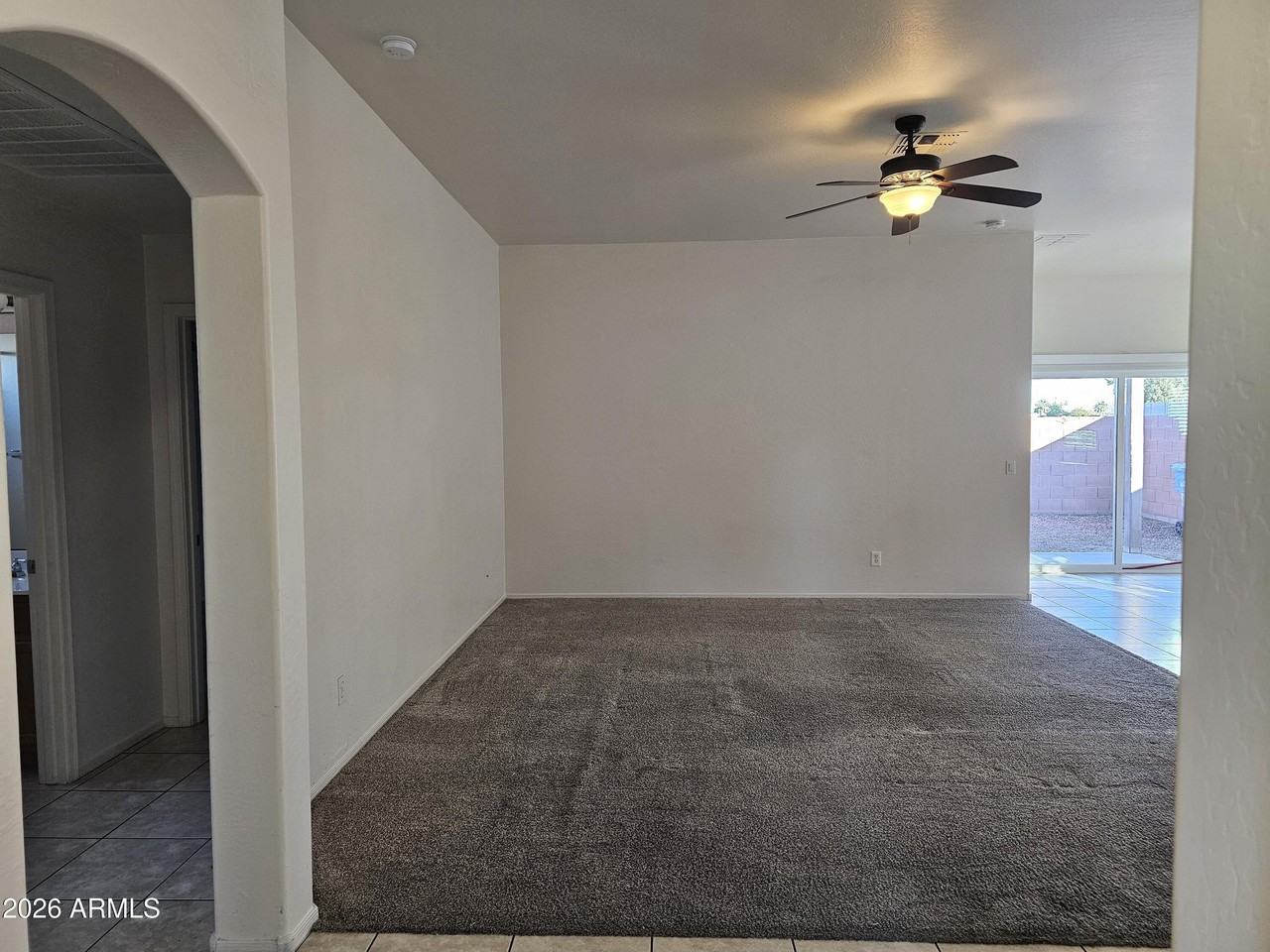 5503 S 41st Pl - Photo 4 of 12