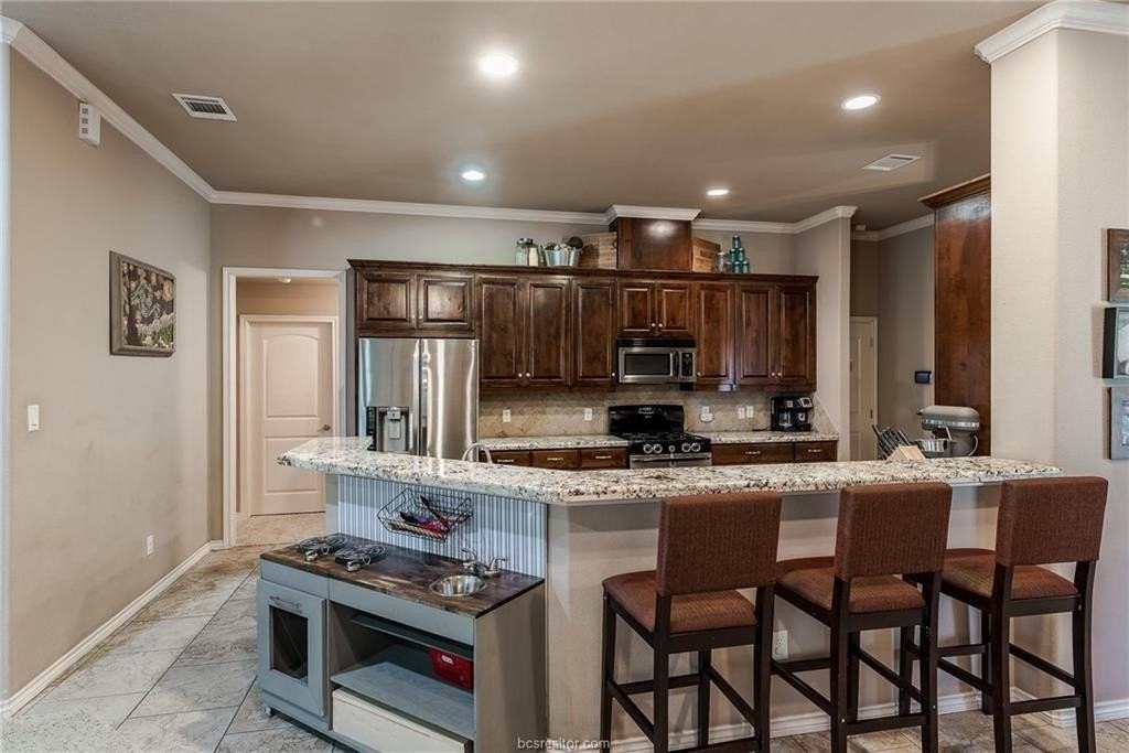 4201 Cripple Creek Ct - Photo 7 of 20