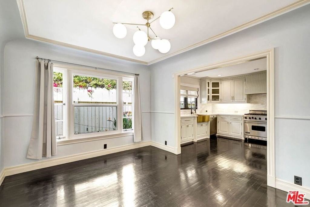 744 N Sierra Bonita Ave - Photo 4 of 34