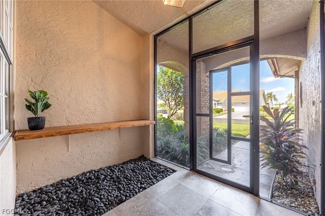 12881 Kelly Bay Ct - Photo 3 of 50