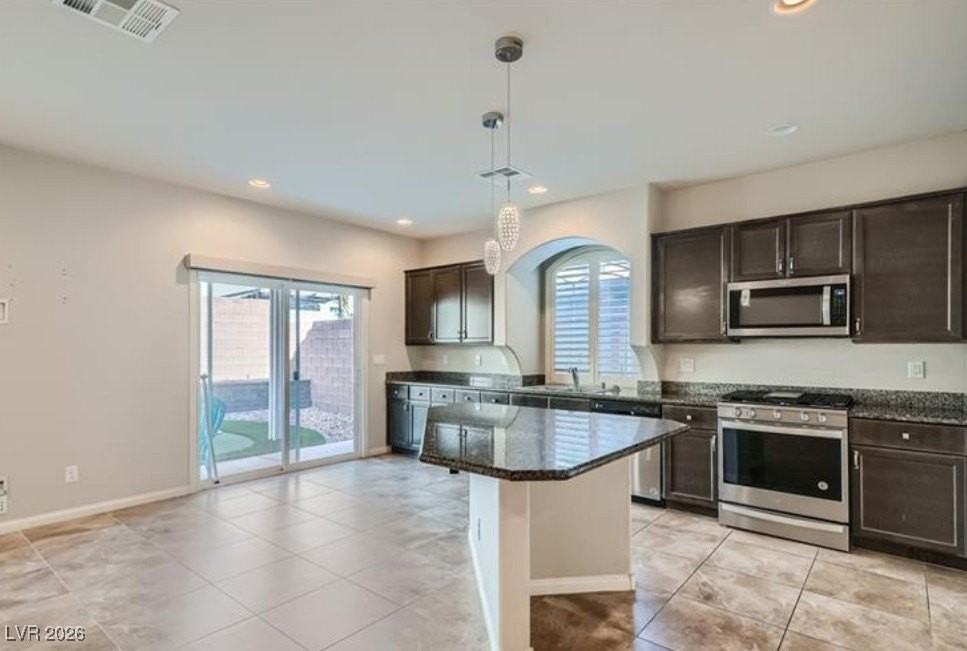 10139 Arbor Brook Ct - Photo 3 of 11