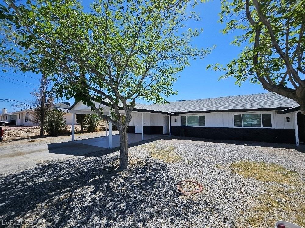 1083 E Calvada Blvd #A - Photo 2 of 20