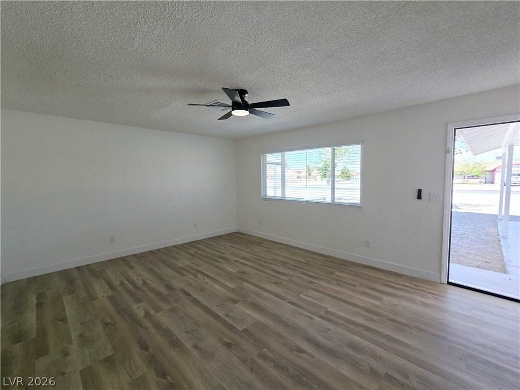 1083 E Calvada Blvd #A - Photo 7 of 20