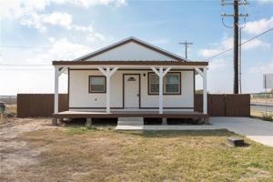 featured image of 900 Tamaulipas St