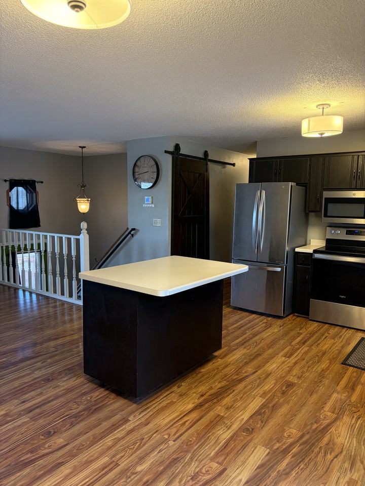 1018 N Benton Dr #NA - Photo 4 of 11