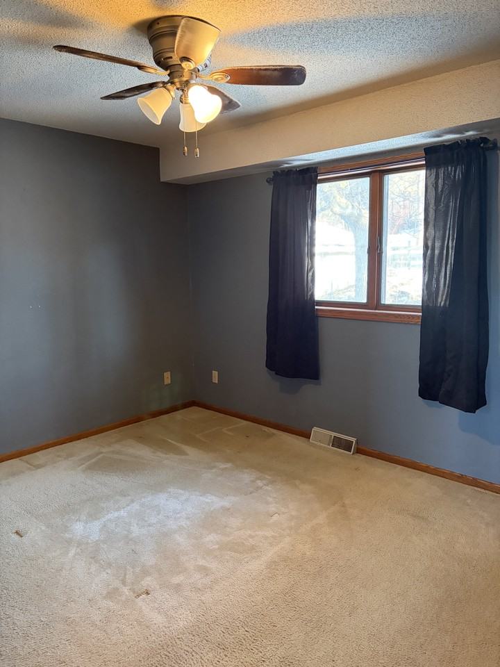 1018 N Benton Dr #NA - Photo 6 of 11