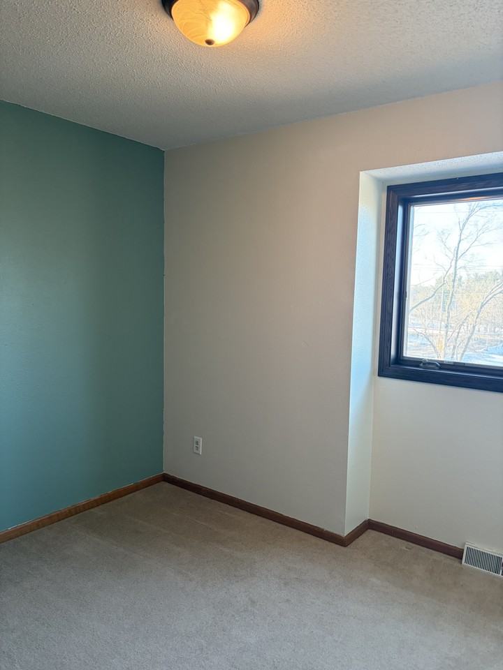 1018 N Benton Dr #NA - Photo 7 of 11