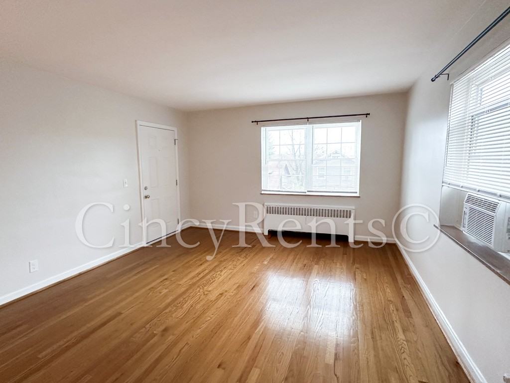 1263 Morten St #3 - Photo 4 of 19